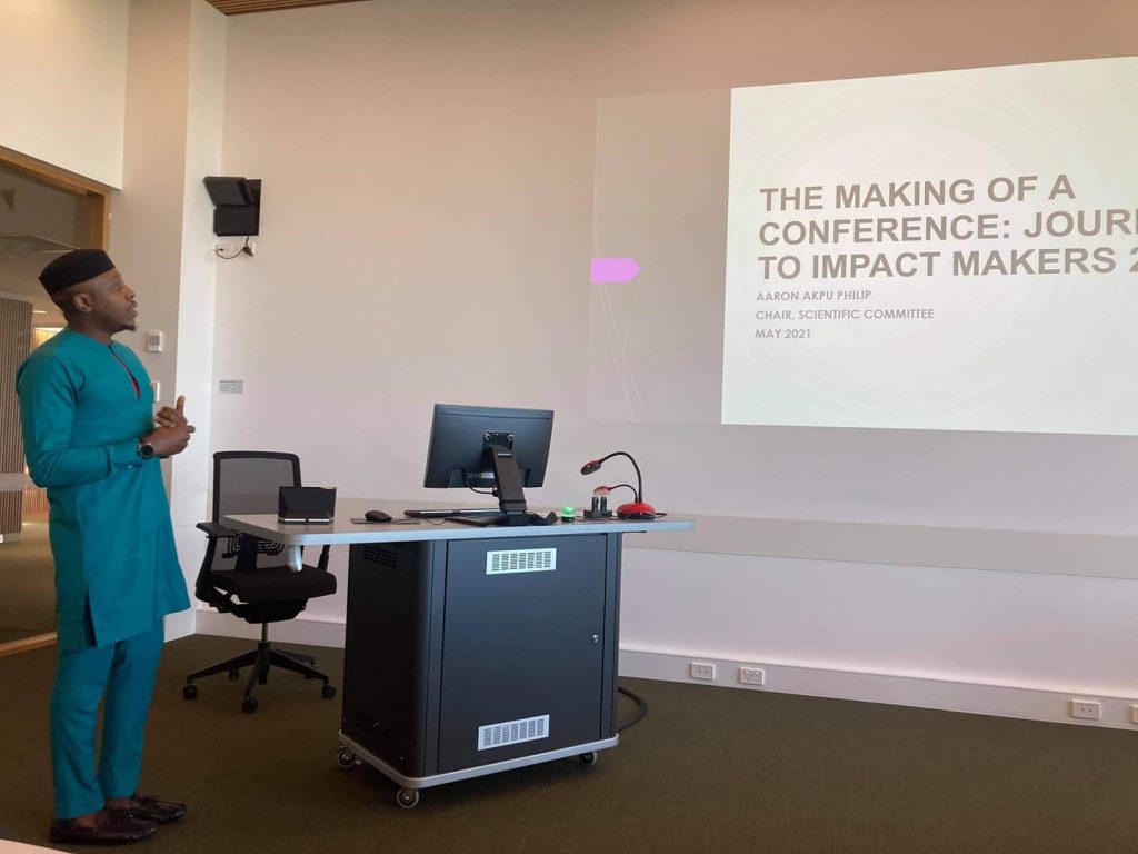 Aaron as a guest speaker at the monthly school forum for academics in the QUT School of Public Health and Social Work. As Chair of the Scientific Committee, he presents on the Impact Makers 2021 Conference.